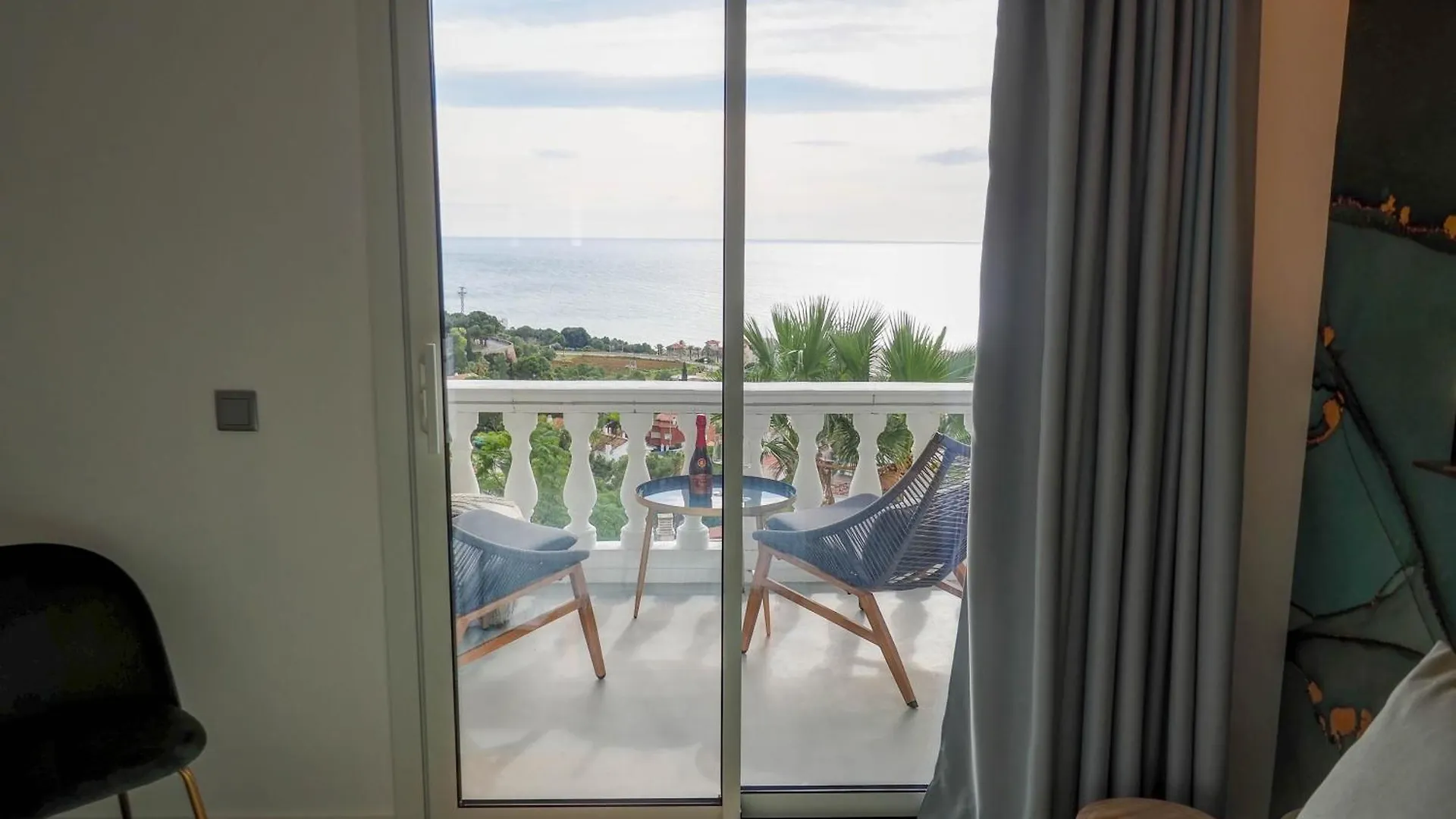 Blue Hill Sitges - Only Adults Apartman 0*,  Spanyolország