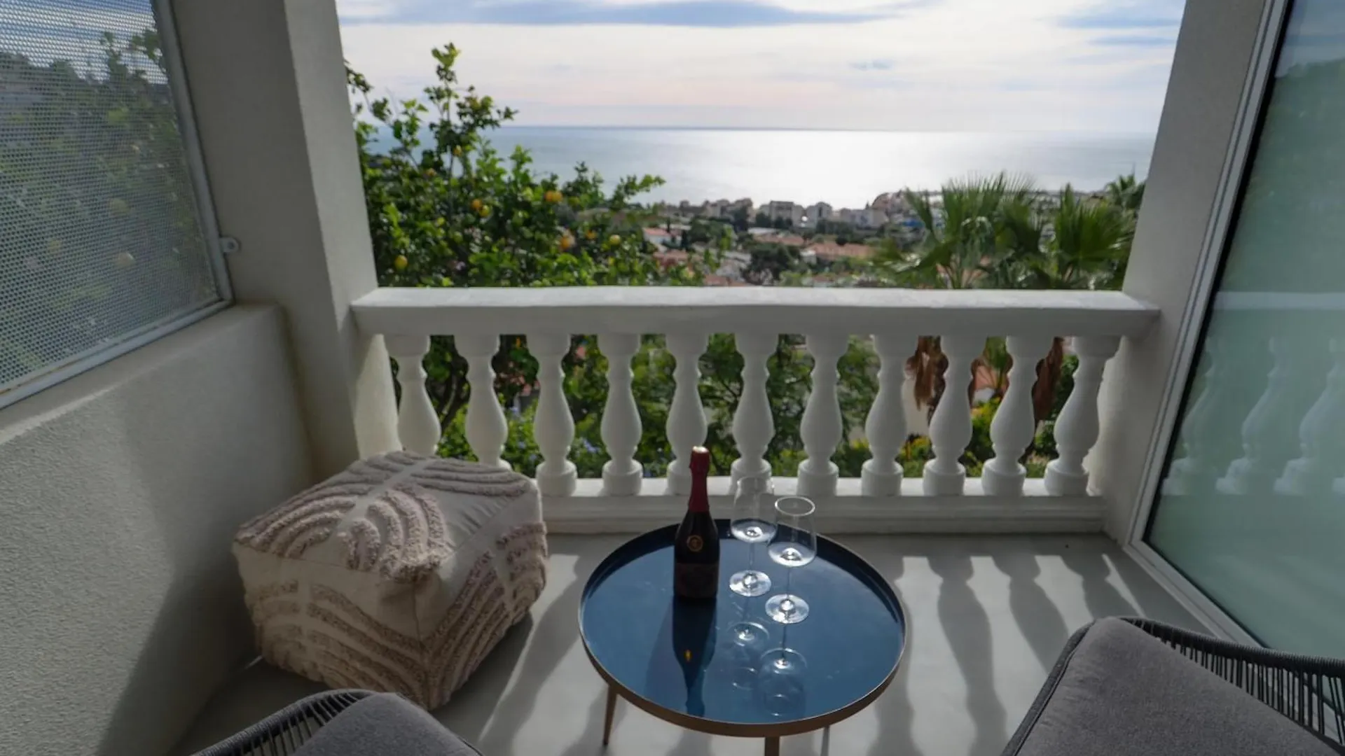 Blue Hill Sitges - Only Adults Apartman