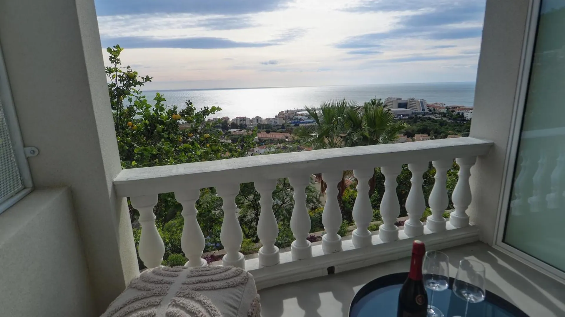 Blue Hill Sitges - Only Adults Apartman 0*,  Spanyolország