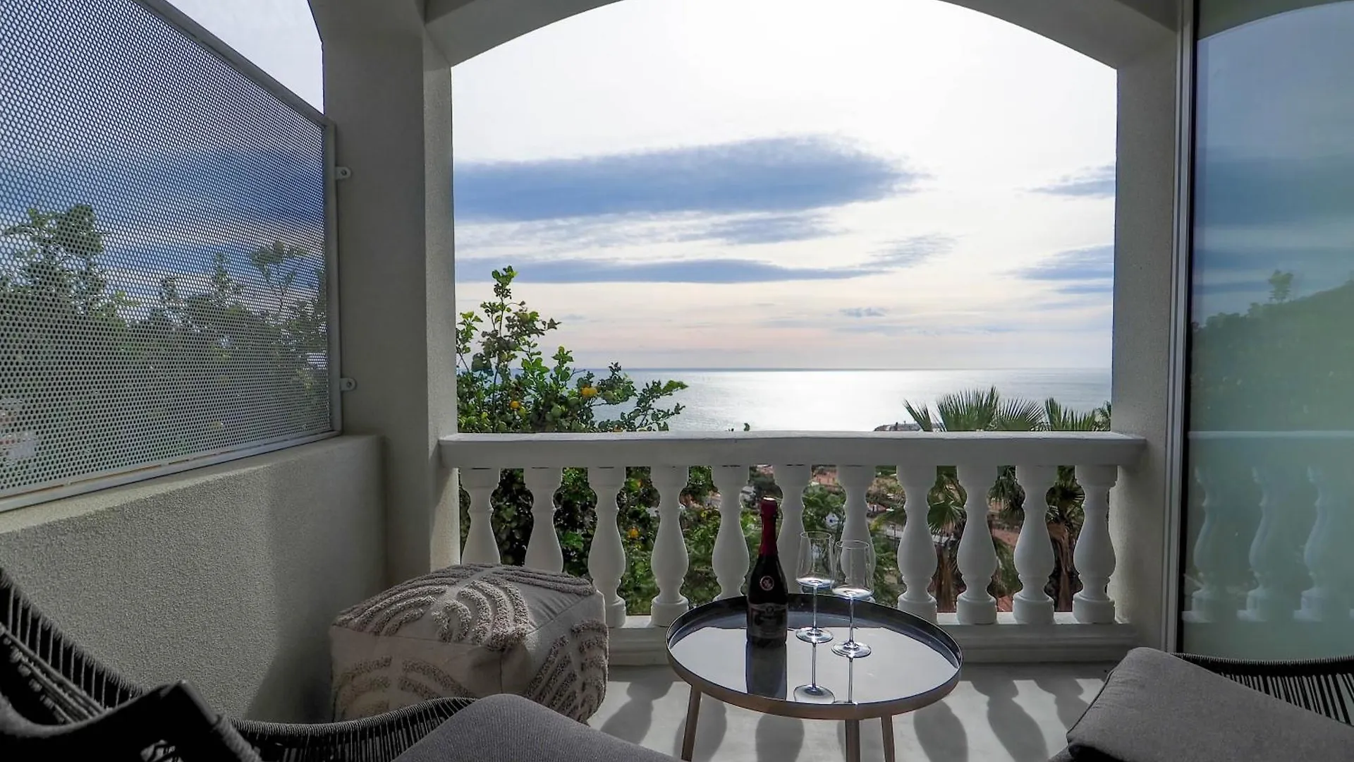 Blue Hill Sitges - Only Adults Apartman